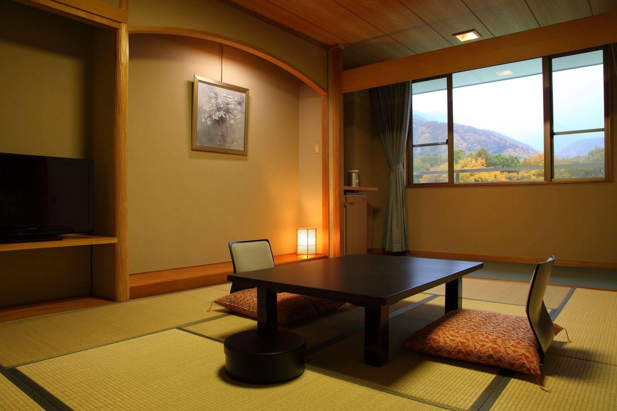 ホテル オークフォレスト 白馬村 エクステリア 写真